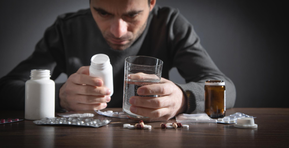 warning signs and symptoms of supplement overdose